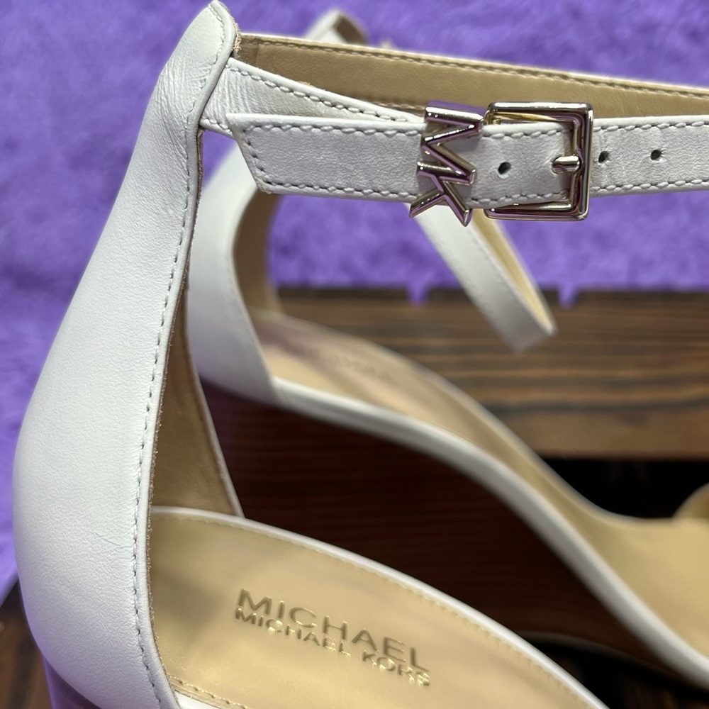 NWOB MICHAEL KORS Women’s Fiona Wedge Sandals Shoes Size 10 - Picture 2 of 10